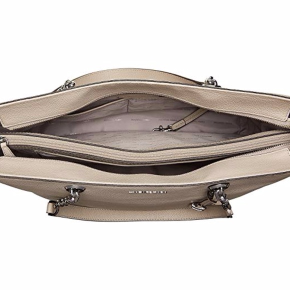 Michael Kors Bag - Picture 8 of 8